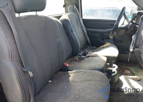 2002 Chevrolet Silverado 1500 из США, поврежденный, VIN 1GCEC14T42Z189578